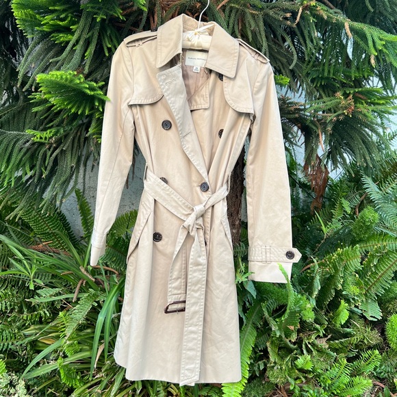Banana Republic Beige Belter Trench Coat | XS | Removable Belt | Fully Lined - Picture 17 of 17